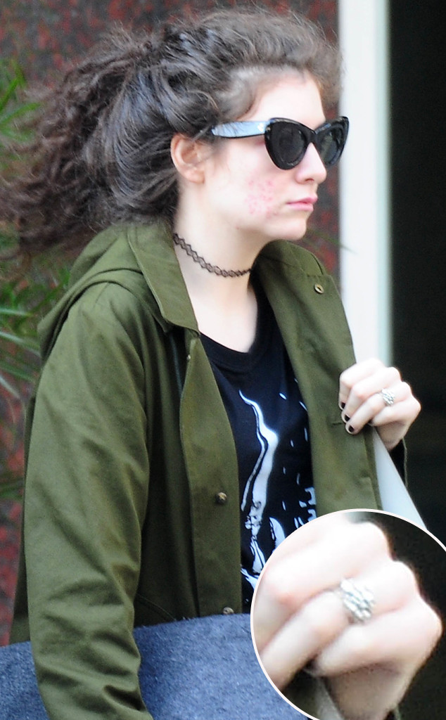 Lorde Is Not Engaged Rep Says E Online Au